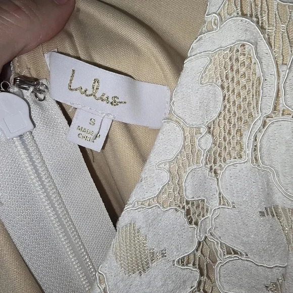 Lulus Flynn White Lace Maxi Dress Size Small - Picture 8 of 9